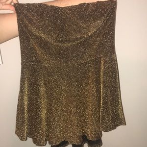 Strapless gold blouse